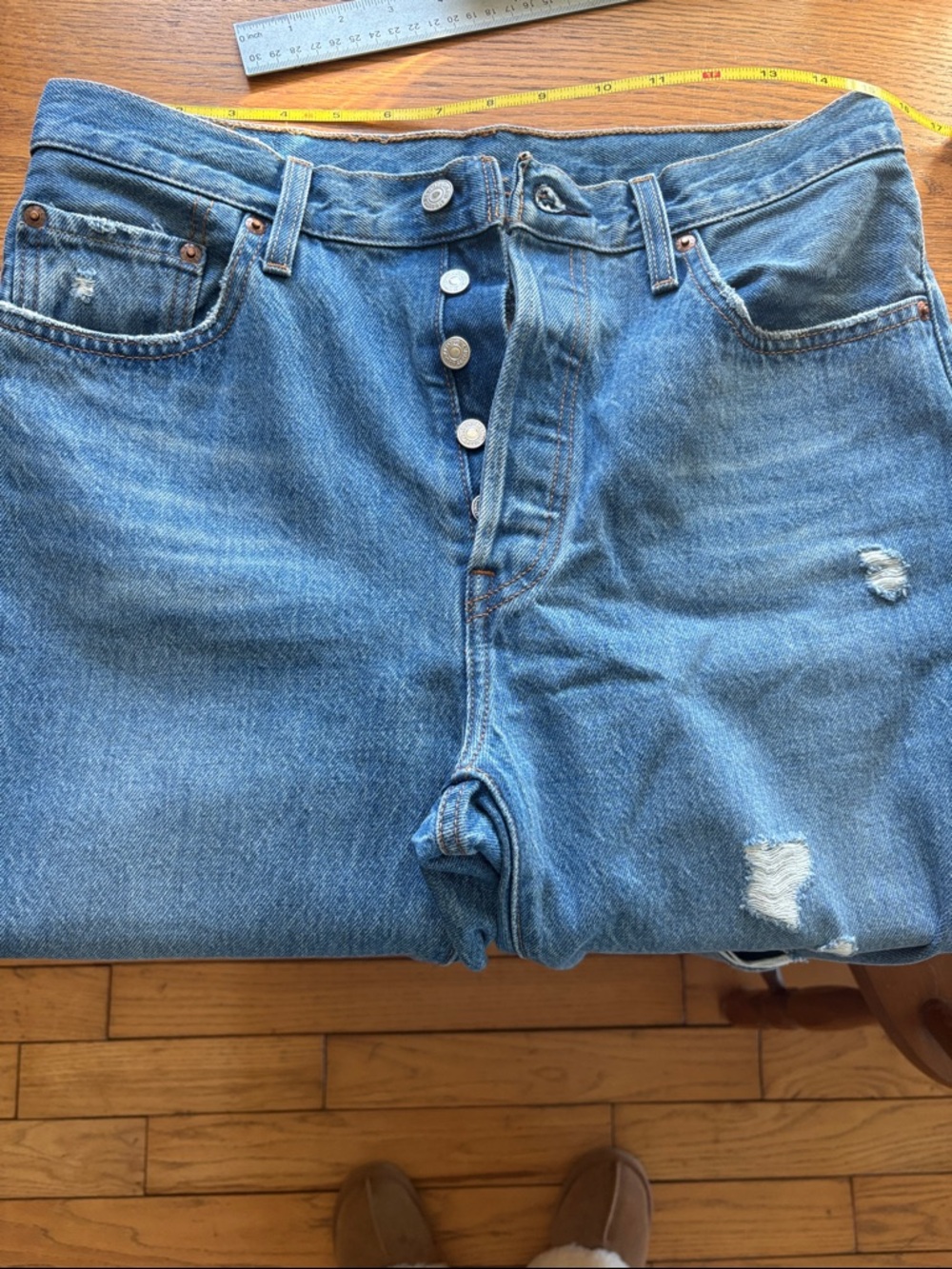 Levi's Light Blue Distressed Button-Fly Women's Jeans 29x30